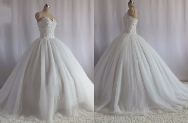 real p popular ball gown wedding dresses with spaghetti straps tulle applique court train country wedding bridal gowns, White
real p popular ball gown wedding dresses with spaghetti straps tulle applique court train country wedding bridal gowns, White