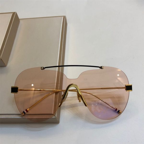 luxury-designer sunglasses trendy couples street glasses 100% uv protection famous pilot eyewear brand sunglasses with retail box, White;black
luxury-designer sunglasses trendy couples street glasses 100% uv protection famous pilot eyewear brand sunglasses with retail box, White;black