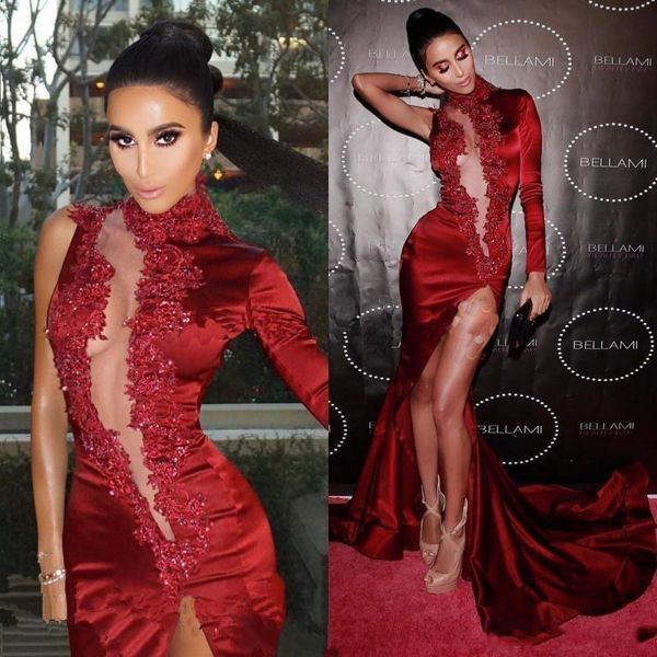 2020 high collar mermaid evening dresses one long sleeve lace appliques beaded arabic prom gowns high split red carpet dress al4126, Black;red
2020 high collar mermaid evening dresses one long sleeve lace appliques beaded arabic prom gowns high split red carpet dress al4126, Black;red