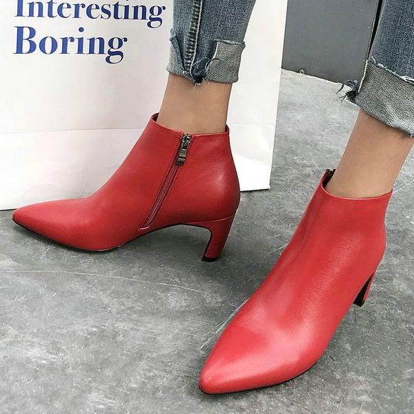 горячие sale-heel ботильоны женские кожаные ботинки женщин красный черный партия свадьба короткая осень-зима, Black
горячие sale-heel ботильоны женские кожаные ботинки женщин красный черный партия свадьба короткая осень-зима, Black