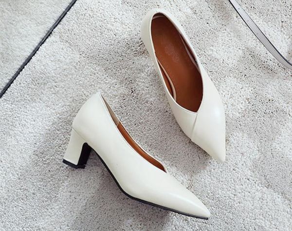 2019 women's shoes in spring and autumn with new style high heel coarse heel pointed end@218, Black
2019 women's shoes in spring and autumn with new style high heel coarse heel pointed end@218, Black