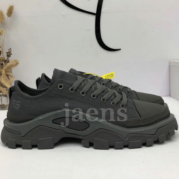RS Detroit Raf Simons White Black Luxury Canvas Shoes New Mens Womens Fashion Designer Casual Shoes Eur 40-45
RS Detroit Raf Simons White Black Luxury Canvas Shoes New Mens Womens Fashion Designer Casual Shoes Eur 40-45