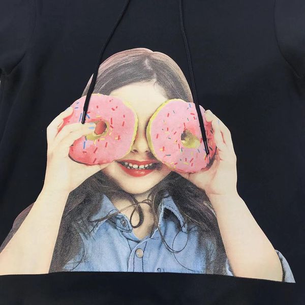 acme de la vie adlv donut little girl print hoodie hip hop fashion men women with loose cotton grotesque pullover, Black
acme de la vie adlv donut little girl print hoodie hip hop fashion men women with loose cotton grotesque pullover, Black