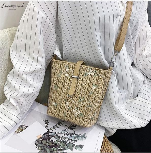 2020 new fashion womens straw pu handbag messenger bag crossbody bag floral lace adjustable strap hasp bag
2020 new fashion womens straw pu handbag messenger bag crossbody bag floral lace adjustable strap hasp bag