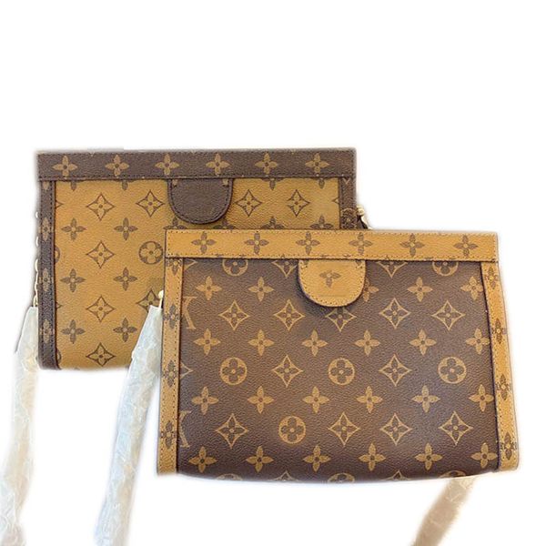 classic style woman leather shoulder bags handbag chain the same paragraph crossbody bag fashion purse with two choices of letters 26*18*8cm
classic style woman leather shoulder bags handbag chain the same paragraph crossbody bag fashion purse with two choices of letters 26*18*8cm