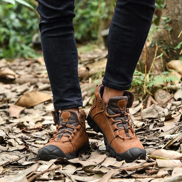 outdoor sport snow boots men genuine leather waterproof hiking shoes climbing walking trekking shoes brand male hiking sneakers
outdoor sport snow boots men genuine leather waterproof hiking shoes climbing walking trekking shoes brand male hiking sneakers