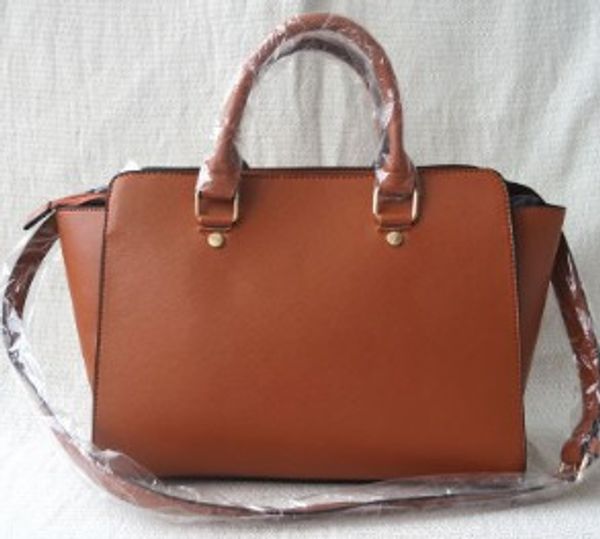 2020 new new women famous brand m handbags selma shoulder tote bags purse pu leather summer beach bag big size 3036
2020 new new women famous brand m handbags selma shoulder tote bags purse pu leather summer beach bag big size 3036