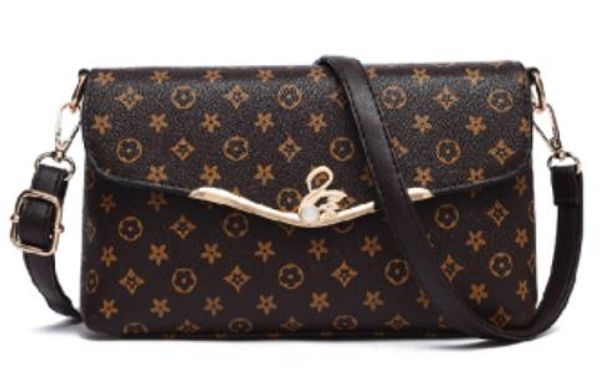europe and the united states new trend fashion shoulder messenger bag small square bag ladies universal bag
europe and the united states new trend fashion shoulder messenger bag small square bag ladies universal bag