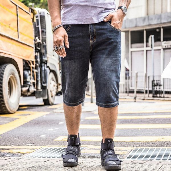 loose short jeans men summer large size denim shorts men straight knee length jeans cotton denim size 48, Blue
loose short jeans men summer large size denim shorts men straight knee length jeans cotton denim size 48, Blue