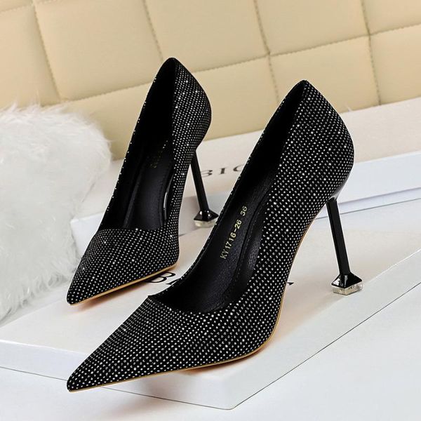 bigtree fashion show thin thin heel high heel shallow mouth pointed nightclub high shoes women's nude shoes 1716-26, Black
bigtree fashion show thin thin heel high heel shallow mouth pointed nightclub high shoes women's nude shoes 1716-26, Black