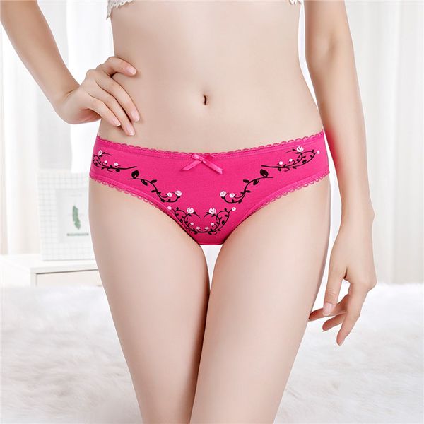 2020 new pure cotton printed classic low-waist ladies panties seamless ladies briefs lace ladies panties, Black;pink
2020 new pure cotton printed classic low-waist ladies panties seamless ladies briefs lace ladies panties, Black;pink