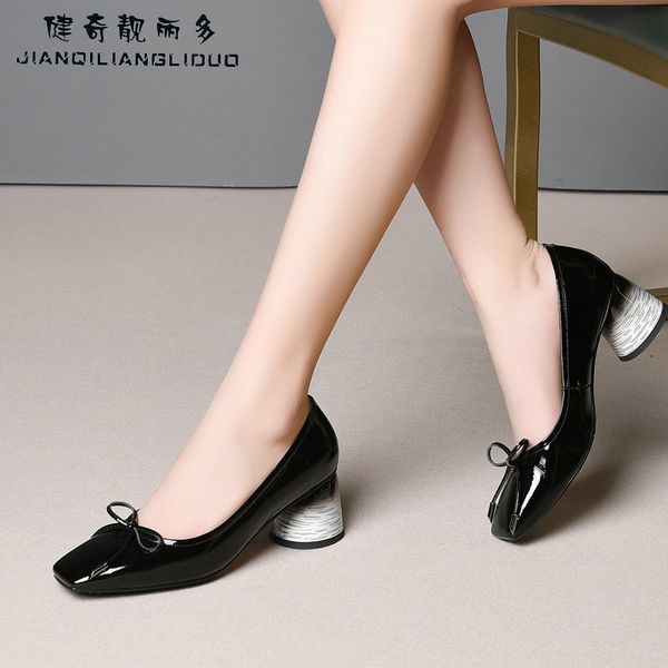 fashion brand genuine leather square toe high heels women pumps sweet bow high heel shoes ladies wedding shoes girls heels, Black;white
fashion brand genuine leather square toe high heels women pumps sweet bow high heel shoes ladies wedding shoes girls heels, Black;white