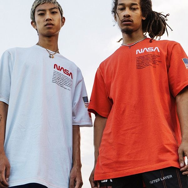luxury fashion nasa designer mens t shirts for hip hop rapper skateboard street style summer short sleeve t shirts suitable for mens womens, White;black
luxury fashion nasa designer mens t shirts for hip hop rapper skateboard street style summer short sleeve t shirts suitable for mens womens, White;black