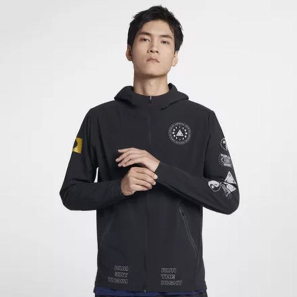 luxury designer jackets for men brand spring and autumn windbreaker with logo fashion coat men's jacket outerwear clothes high quality, Black;brown
luxury designer jackets for men brand spring and autumn windbreaker with logo fashion coat men's jacket outerwear clothes high quality, Black;brown