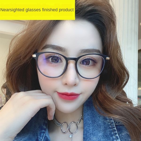 ultra light frame fashion student myopia glasses men's and women's finished belt degree myopia glasses 50-600 degrees, Silver
ultra light frame fashion student myopia glasses men's and women's finished belt degree myopia glasses 50-600 degrees, Silver