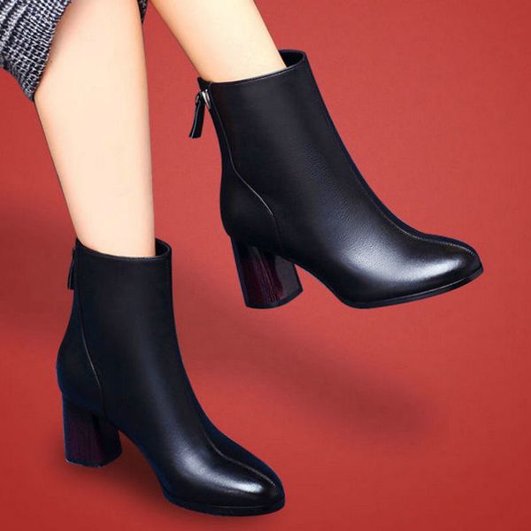 plus size 35-52 nice new vintage ankle boots women autumn classics pu leather shoes woman high heels female zipper rain boot, Black
plus size 35-52 nice new vintage ankle boots women autumn classics pu leather shoes woman high heels female zipper rain boot, Black