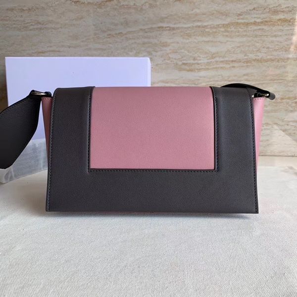 high-end customized new designer lady one-shoulder oblique bag fashion leisure material 9 colors to choose from
high-end customized new designer lady one-shoulder oblique bag fashion leisure material 9 colors to choose from