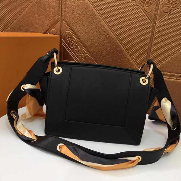 designer handbag purse l purses bag women bag lady purses real leather fashion totes purse bags genuine leather messenger bag
designer handbag purse l purses bag women bag lady purses real leather fashion totes purse bags genuine leather messenger bag