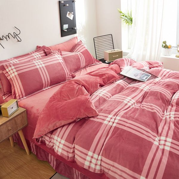 одеяло обложка зима ватки коралла короткие плюшевые denim замша руно soft milk velvet три-piece red
одеяло обложка зима ватки коралла короткие плюшевые denim замша руно soft milk velvet три-piece red