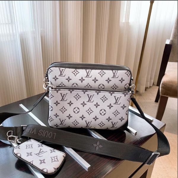 новые мужские и женские наплечные сумки кожаные дизайнеры messenger bag знаменитые дорожные сумки почтальон квадратная сумка портфель crossb
новые мужские и женские наплечные сумки кожаные дизайнеры messenger bag знаменитые дорожные сумки почтальон квадратная сумка портфель crossb