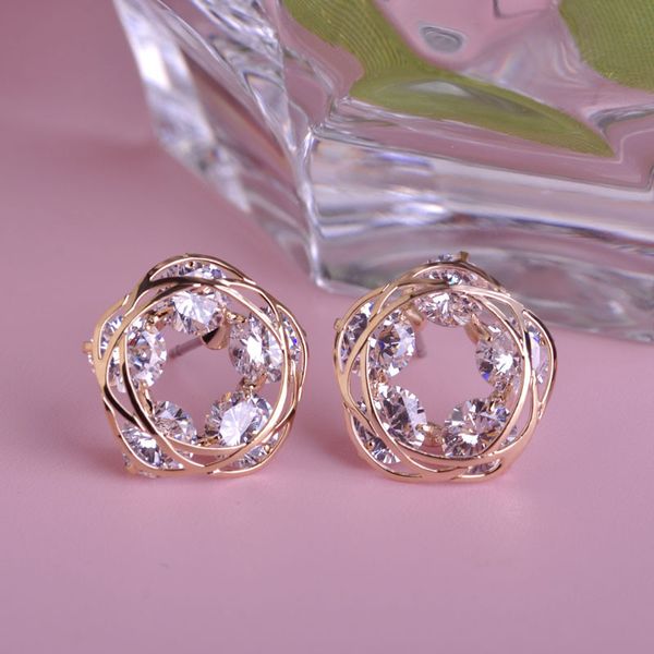 blucome shining stud rhinestone earrings prong setting cz zirconia round copper earring pendientes korean style ing, Golden
blucome shining stud rhinestone earrings prong setting cz zirconia round copper earring pendientes korean style ing, Golden