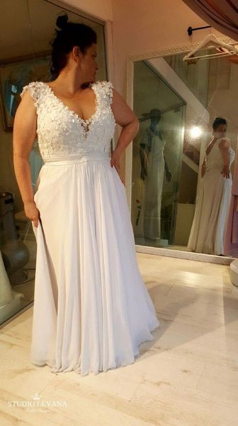 fashion 3d floral flowers v neck wedding dresses bridal gown plus size with cap short sleeves beading sequins chiffon boho wedding dress, White
fashion 3d floral flowers v neck wedding dresses bridal gown plus size with cap short sleeves beading sequins chiffon boho wedding dress, White
