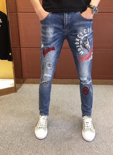 2020 new style brand d2 mens denim jean embroidery pants holes d2 jeans zipper men pants trousers skinny jeans dsquared2 men jeans 7a71#, White;black
2020 new style brand d2 mens denim jean embroidery pants holes d2 jeans zipper men pants trousers skinny jeans dsquared2 men jeans 7a71#, White;black
