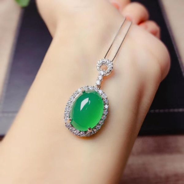 big size beautiful green chalcedony gemstone pendant for necklace silver ornament natural gem real 925 silver birthday gift
big size beautiful green chalcedony gemstone pendant for necklace silver ornament natural gem real 925 silver birthday gift