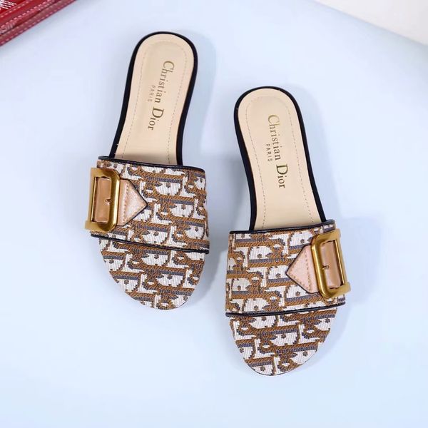 new designerluxury shoes women brandsandals woman beach sandal fashion causal designerslipper summer slides shoes 20021603t
new designerluxury shoes women brandsandals woman beach sandal fashion causal designerslipper summer slides shoes 20021603t