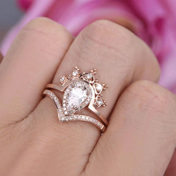 queen's crown ring exquisite luxury designer rose gold diamond zircon couple rings for lady&girls jewelry, Silver
queen's crown ring exquisite luxury designer rose gold diamond zircon couple rings for lady&girls jewelry, Silver