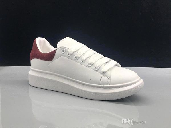 Classic Queens ACE brand fashion luxury designer luxury women Casual shoes Alexander white MC low cut Leather womens sports sneakers
Classic Queens ACE brand fashion luxury designer luxury women Casual shoes Alexander white MC low cut Leather womens sports sneakers