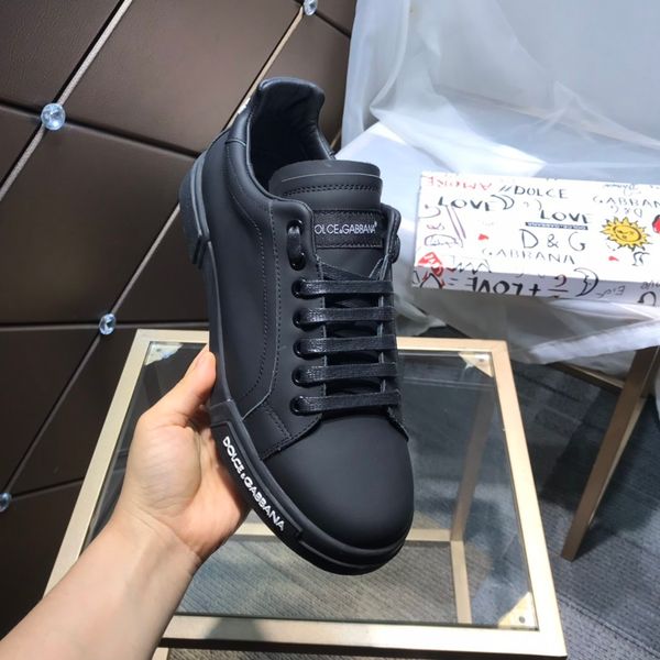2020fashion дизайнер человек женщина повседневная обувь роскошные платформы тренер кроссовки высокое качество изысканный ремесло воздуха пло, Black;brown
2020fashion дизайнер человек женщина повседневная обувь роскошные платформы тренер кроссовки высокое качество изысканный ремесло воздуха пло, Black;brown