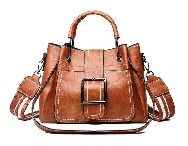 2020 new vintage bucket bag wide shoulder strap one-shoulder bag slanted hand-held women's
2020 new vintage bucket bag wide shoulder strap one-shoulder bag slanted hand-held women's