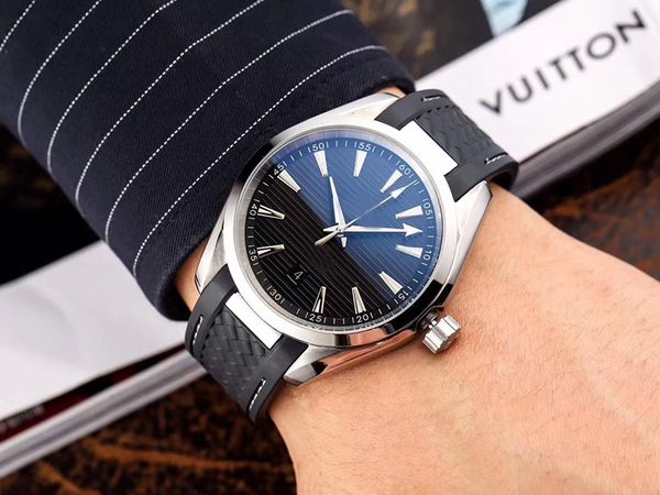 new style master automatic 8500 movement men watch sea glass back blue dial blue rubber sweatband watch, Slivery;brown
new style master automatic 8500 movement men watch sea glass back blue dial blue rubber sweatband watch, Slivery;brown