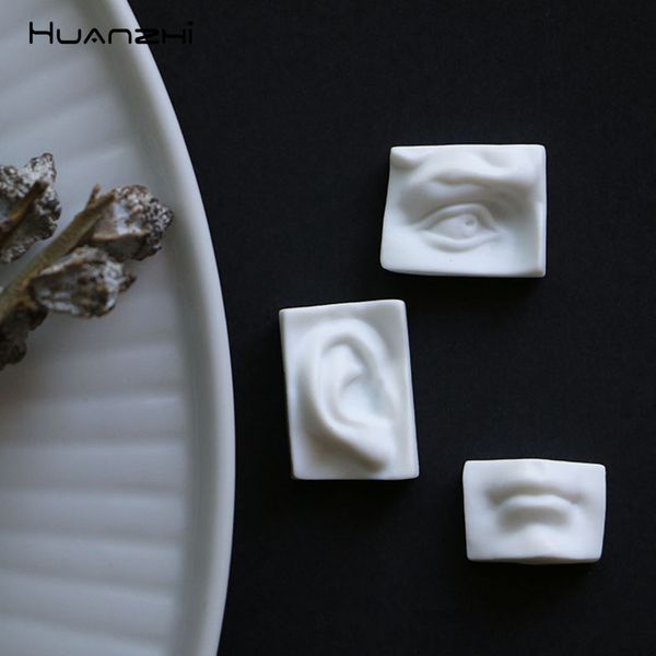 huanzhi korean individuality new 2019 acrylic imitation plaster eye ear mouth sculpture stud earrings for women girls party, Golden;silver
huanzhi korean individuality new 2019 acrylic imitation plaster eye ear mouth sculpture stud earrings for women girls party, Golden;silver