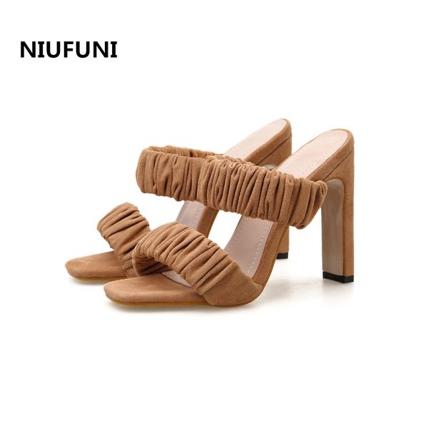 2020 rubber sole pu suede high heel pleated square head with sandals outside wearing women's slippers personality, Black
2020 rubber sole pu suede high heel pleated square head with sandals outside wearing women's slippers personality, Black