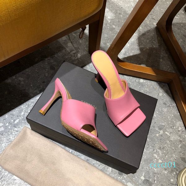 2020 designer women slippers square mules toe sandal stretch sandals goatskin high heel sandals luxury lady wedding high heels multiple 1ct, Black
2020 designer women slippers square mules toe sandal stretch sandals goatskin high heel sandals luxury lady wedding high heels multiple 1ct, Black