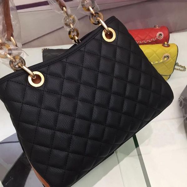 2019 fashion luxury designer woman handbag cross body bags shoulder genuine leather tote purse bags cowhide hardwa
2019 fashion luxury designer woman handbag cross body bags shoulder genuine leather tote purse bags cowhide hardwa