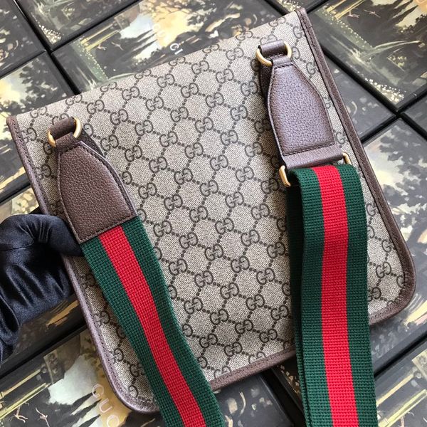 flag shoulder bag for men and women fashion ladies letter real leather bags for women 28x26x4cm
flag shoulder bag for men and women fashion ladies letter real leather bags for women 28x26x4cm