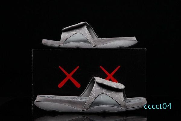 4s x hydro designer sandals men glow cool grey luxury shoes slides summer fashion flat thick sandals beach slipper flip flop us7-12 ct04, Black
4s x hydro designer sandals men glow cool grey luxury shoes slides summer fashion flat thick sandals beach slipper flip flop us7-12 ct04, Black