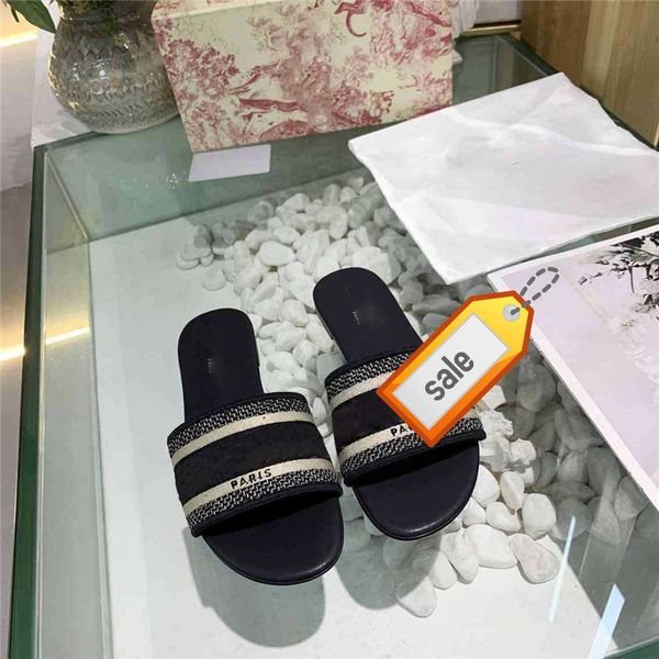 последние dazzle цветы женщина проектировщик тапочки плоское дно вышивка сандал цветочный brocade полосатого бич причинно сандалии, Black
последние dazzle цветы женщина проектировщик тапочки плоское дно вышивка сандал цветочный brocade полосатого бич причинно сандалии, Black