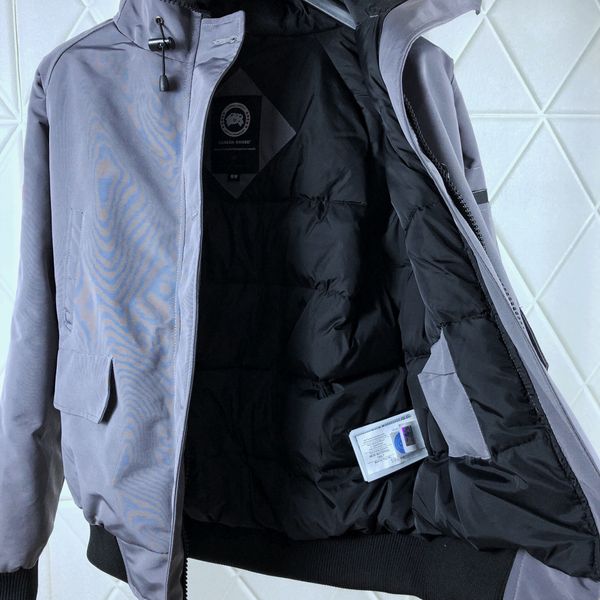 20ss new arrival fashion brand women men coat casual winter men down jacket luxury down jacket b104616y, Black
20ss new arrival fashion brand women men coat casual winter men down jacket luxury down jacket b104616y, Black
