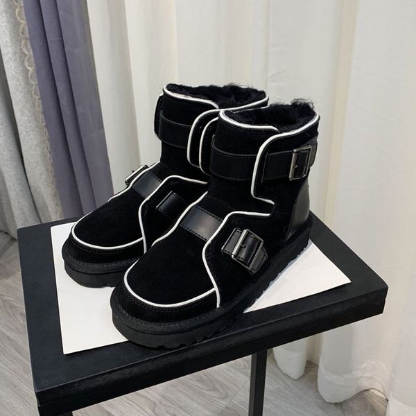 sheepskin one luminous motorcycle snow boots female thick cool short boots flat cotton shoes winter new fashion, Black
sheepskin one luminous motorcycle snow boots female thick cool short boots flat cotton shoes winter new fashion, Black