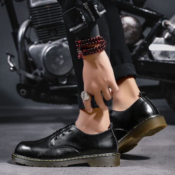 big sneakers men's leather autumn england trend round head thick-soled casual shoes men, Black
big sneakers men's leather autumn england trend round head thick-soled casual shoes men, Black
