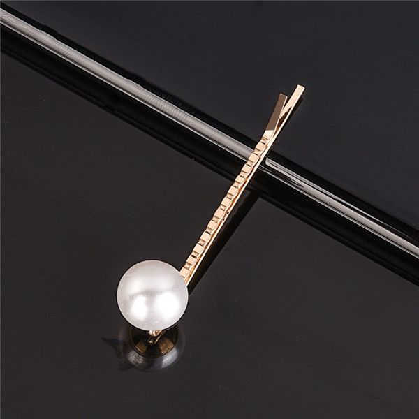 korean version of the new bow pearl hairpin word clip female combination side clip simple bb clip temperament hair accessories set, Golden;silver
korean version of the new bow pearl hairpin word clip female combination side clip simple bb clip temperament hair accessories set, Golden;silver