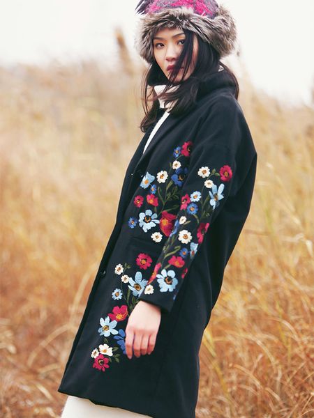 autumn winter 2019 new women brief casual ultra loose black woolen jacket ladies elegant luxury embroidery warm long wool coat
autumn winter 2019 new women brief casual ultra loose black woolen jacket ladies elegant luxury embroidery warm long wool coat
