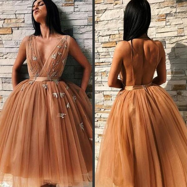 homecoming dresses with sashes deep v neck tulle cocktail party gown knee length appliques backless tiered dresses, Blue;pink
homecoming dresses with sashes deep v neck tulle cocktail party gown knee length appliques backless tiered dresses, Blue;pink