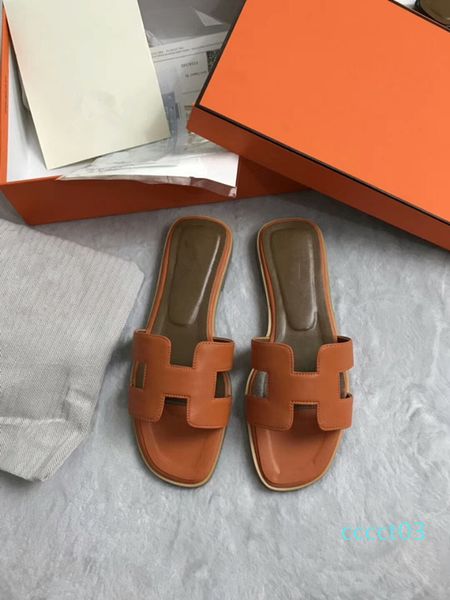 2018 new designer luxury designer women fashion pearl sandals lady slippers summer casual slippers flip flops flat sandy shoes ct3, Black
2018 new designer luxury designer women fashion pearl sandals lady slippers summer casual slippers flip flops flat sandy shoes ct3, Black