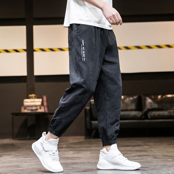 2020 trend popular youth men's casual sports loose little leg casual pants can be worn in four seasons, Black
2020 trend popular youth men's casual sports loose little leg casual pants can be worn in four seasons, Black
