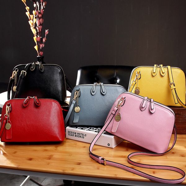 2020 summer women's bag shell bag diagonal cross packet korean women's shoulder pouch
2020 summer women's bag shell bag diagonal cross packet korean women's shoulder pouch